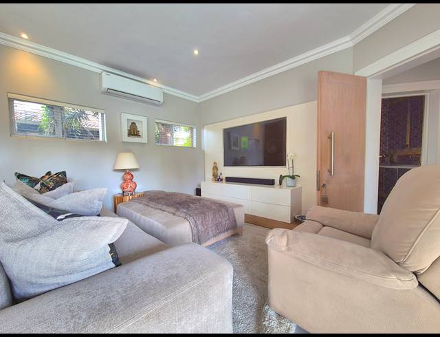 3 BEDROOM HOUSE FOR SALE IN HELDERWYK